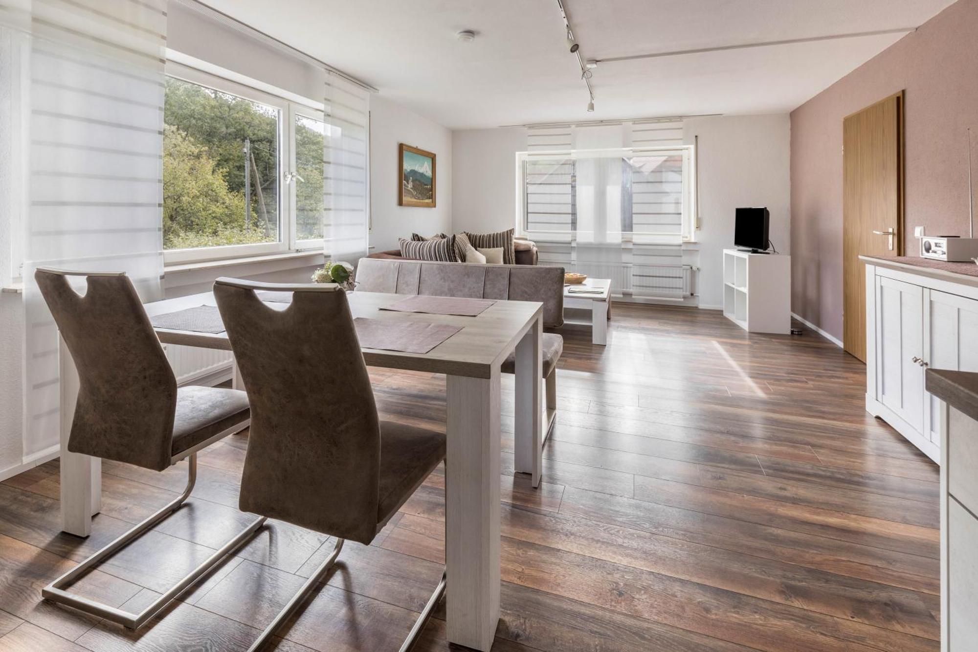 Ferienhaus Rosswangen 바링엔 외부 사진